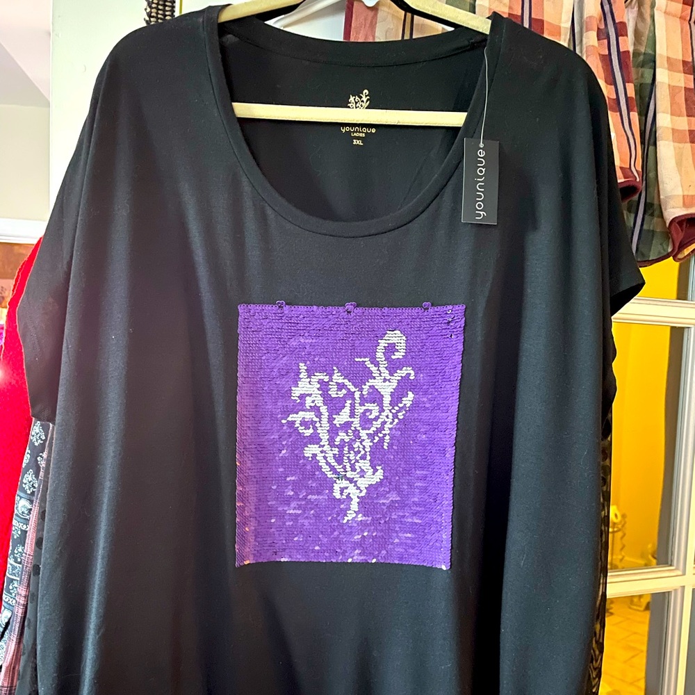 NWT Younique SS TShirt
